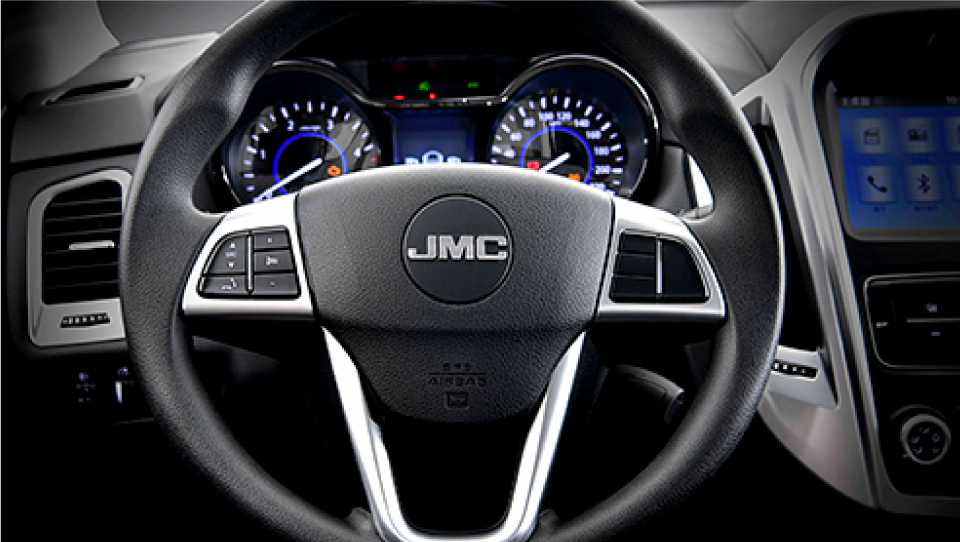 jmc-vigus-interior-1